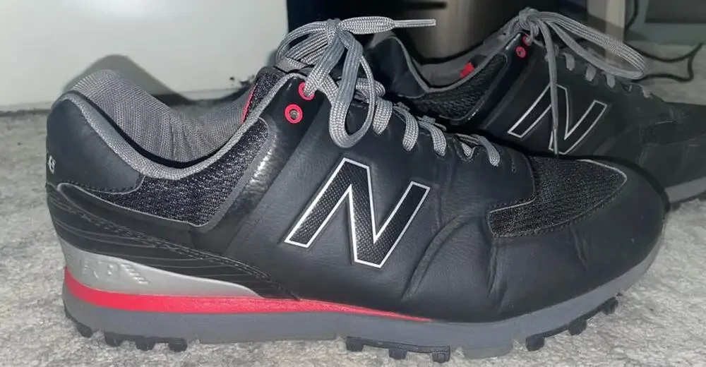 New Balance men's spikeless golf shoes (size 10.5)